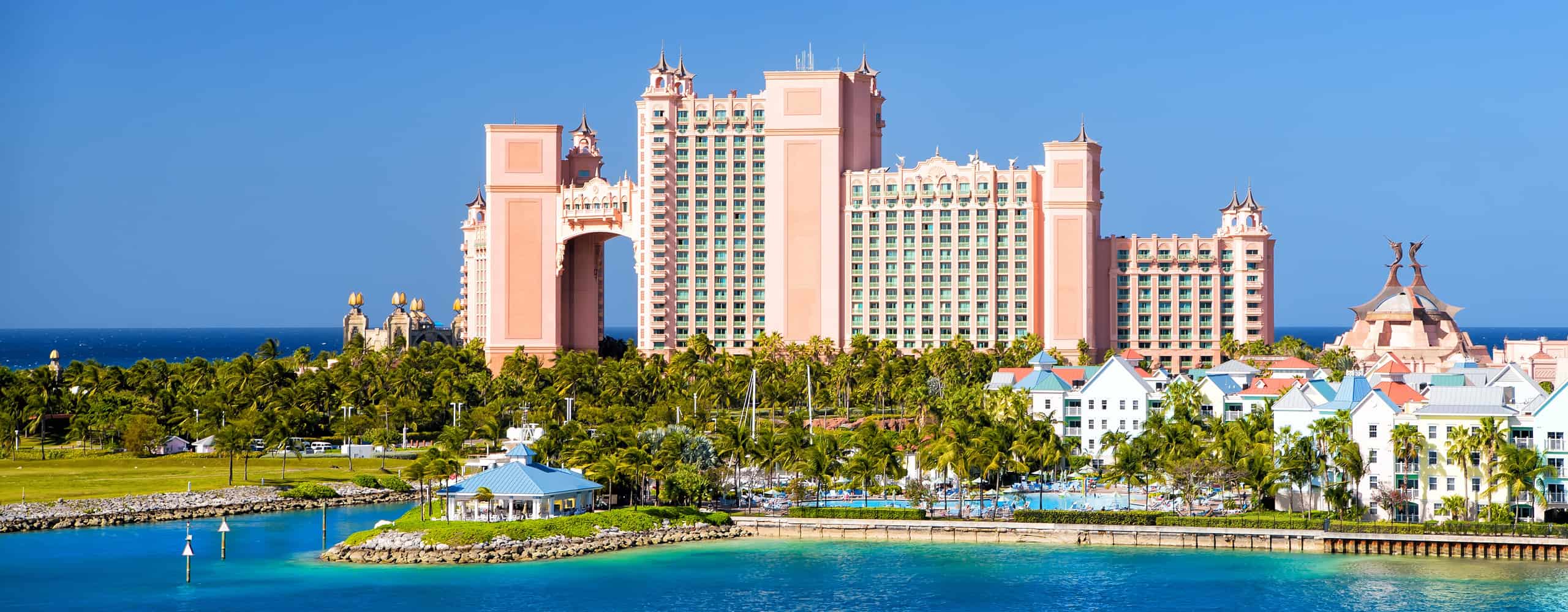 Tour the Atlantis Paradise Island Resort